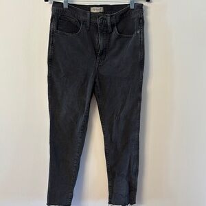Madewell Black Skinny Jeans with Tapered Leg